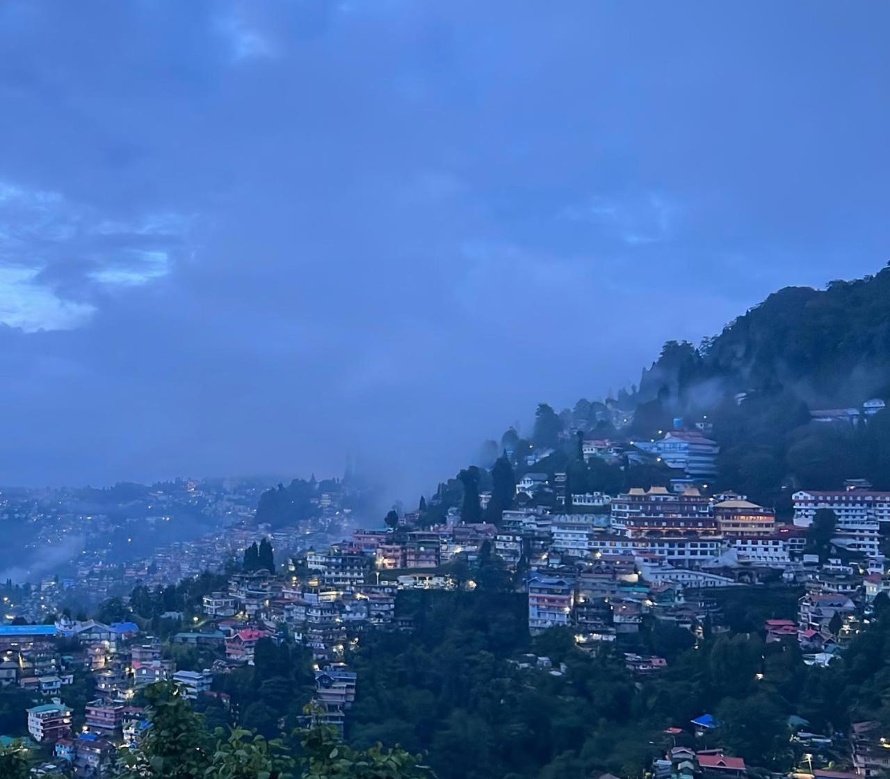 Hotel Himalayan Gorkha Retreat II Free Parking Dardżyling Zewnętrze zdjęcie